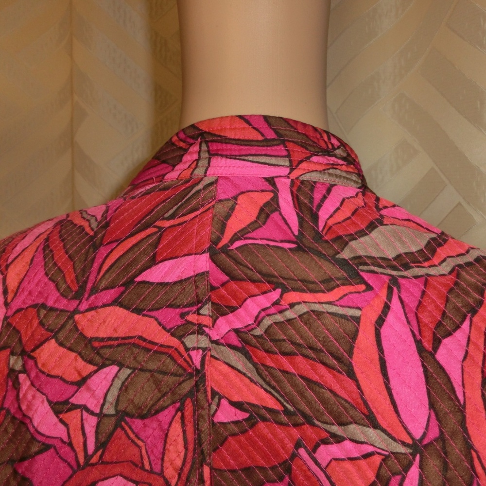 Abstract Sports Jacket - Picture 2 of 7